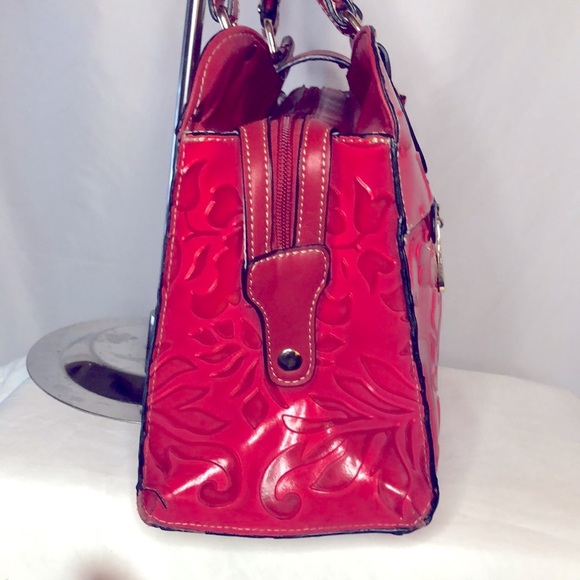 MC red embossed genuine leather satchel handbag with feet. - Picture 9 of 16